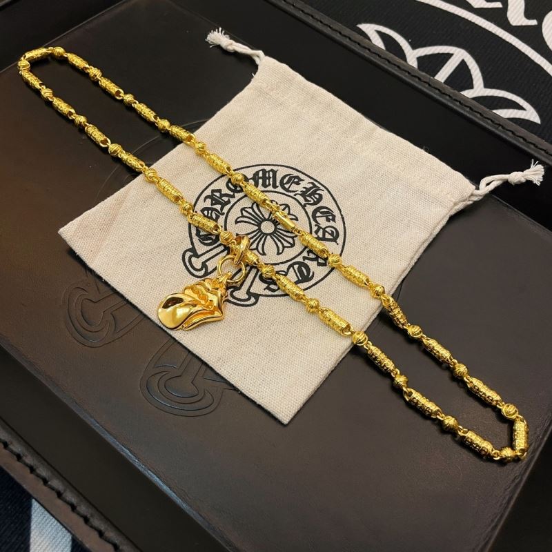 Ch*0me He**ts necklaces